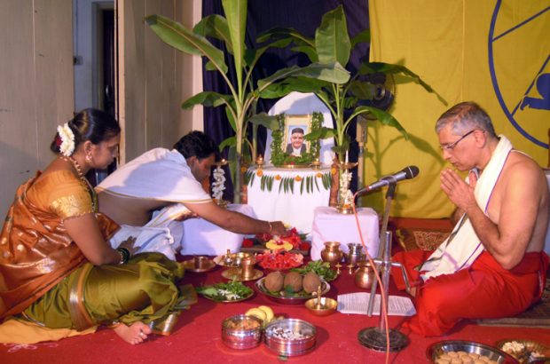 guru-poornima-mahotsava.jpg