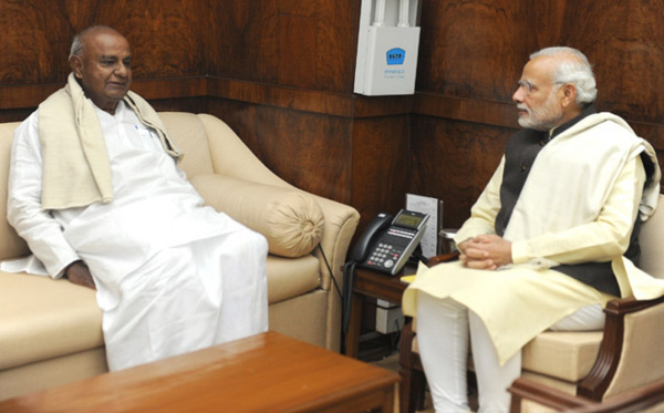 H.D.-Deve-Gowda-calls-on-PM.jpg