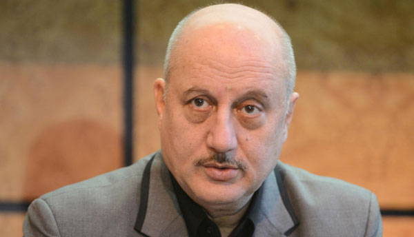 Anupam-kher-(1).jpg