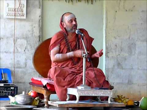 shakara-bharti-swamiji.jpg