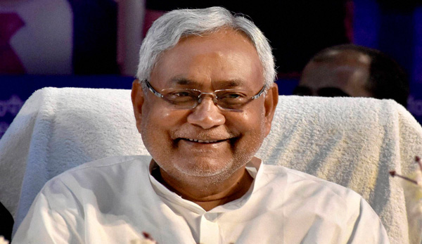 Nitish-Kumar-Smiling-600.jpg