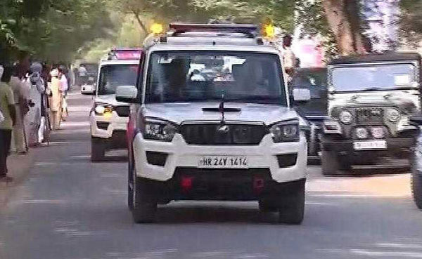 ram-rahim-motorcade.jpg