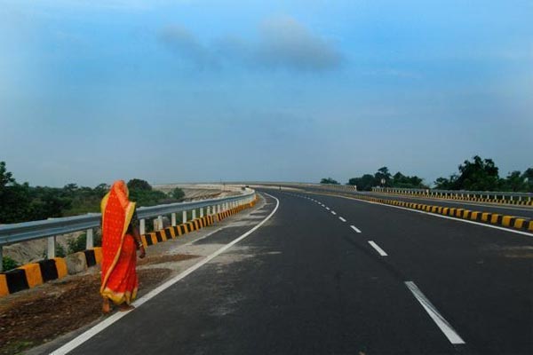 delhi-road.jpg