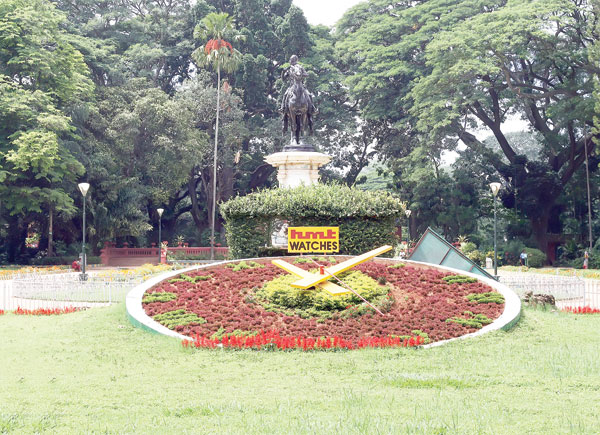 LALBAGH1.jpg