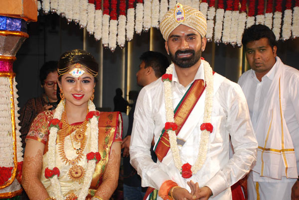 Yogi-Sahitya-Wedding-(11).jpg