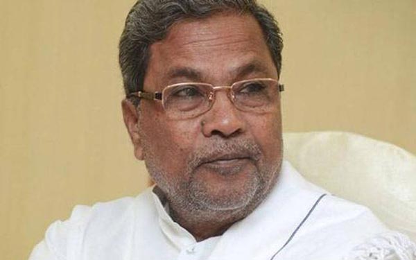 siddaramaiah-story_647_022116102151.jpg