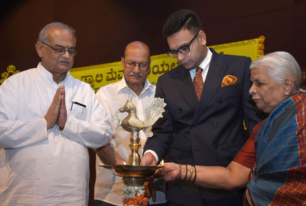 mysore-yaduveer.jpg