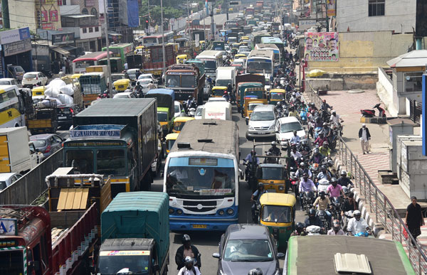 White-topping-at-Mysore-Road-(3).jpg