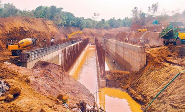 Kalasa-Banduri-Dam-Dam.jpg