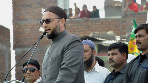 Owaisi-in-Mumbai-700.jpg