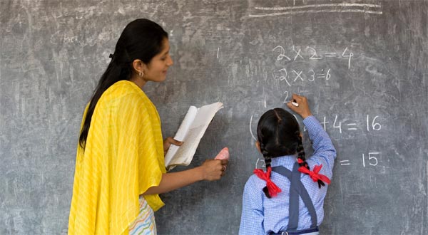 indian-School–Teacher.jpg