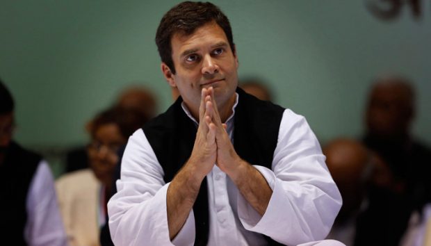 Rahul-Gandhi-namaste-700.jpg