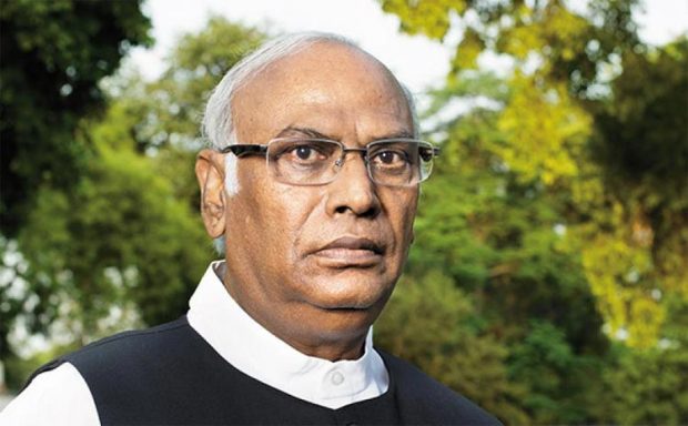 Mallikarjun-Kharge–223030.jpg