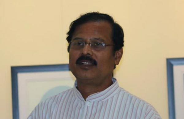 VR.-Sudarshan.jpg