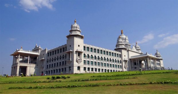 suvarna-vidhana-soudha.jpg