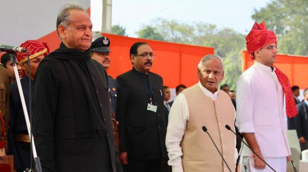 gehlot-sachin-oath-700.jpg