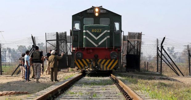 samjhauta-express-train.jpg