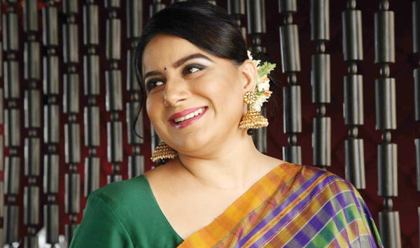 pooja-gandhi-20.jpg