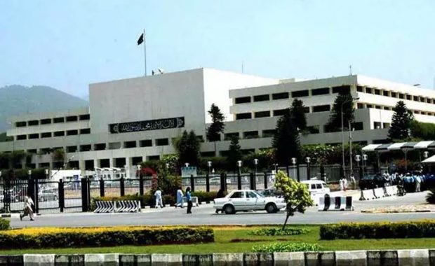 Pakistan-Parliament-730