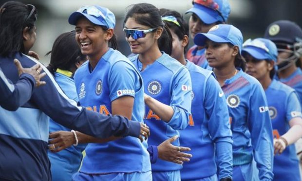 womens-cricket-team