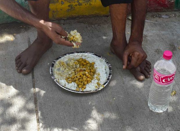 ನಿತ್ಯ 30 ಸಾವಿರ ಮಂದಿಗೆ ಊಟದ ವ್ಯವಸ್ಥೆ