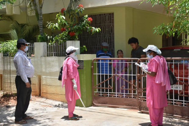 ಮನೆಗೆ ತೆರಳಿ ಮಾಹಿತಿ ಸಂಗ್ರಹ