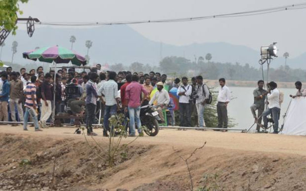 ನಿರ್ಮಾಣದಲ್ಲಿ ಇಳಿಕೆ ಹೊಸಬರ ಕನಸಿಗೆ ಕತ್ತರಿ