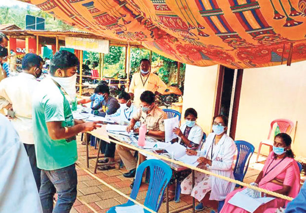 ಕೊಡಗಿಗೆ ವಾಹನ ಸಂಚಾರ