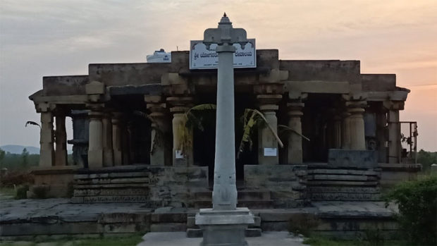 ಬಿರುಕುಬಿಟ್ಟ ಯೋಗಾನರಸಿಂಹ ದೇವಾಲಯ ಗೋಪುರ