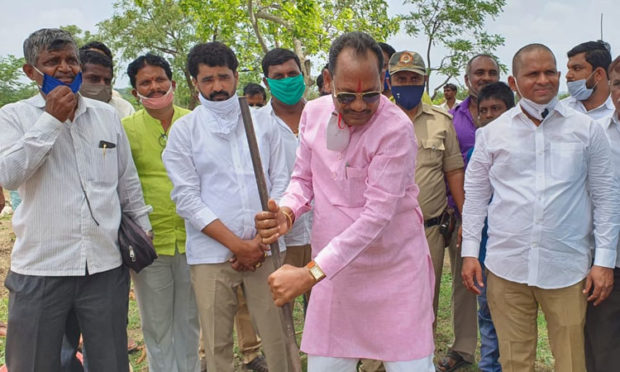 ವಿವಿಧ ಅಭಿವೃದ್ಧಿ ಕಾಮಗಾರಿಗಳಿಗೆ ಚಾಲನೆ