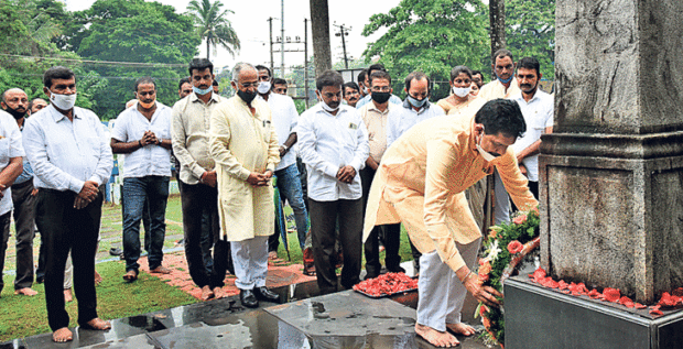 ಚೀನ ಆಕ್ರಮಣ ಮೆಟ್ಟಿ ನಿಲ್ಲುವ ಸೈನಿಕ ಬಲ ನಮ್ಮಲ್ಲಿದೆ: ನಳಿನ್‌