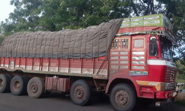 ಅಕ್ರಮ ಸಾಗಾಟ: 600 ಚೀಲ ಅಕ್ಕಿ ಜಪ್ತಿ