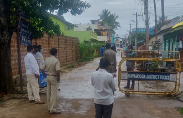 ಶಿಕಾರಿಪುರ: ಸಿಎಂ ಗೃಹ ಕಛೇರಿ ಬಳಿಯ ನಿವಾಸಿಗೆ ಸೋಂಕು! ಸಾರ್ವಜನಿಕ ಸಂಪರ್ಕ ಕಚೇರಿ ಬಂದ್