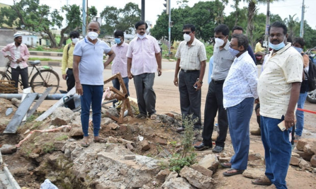 ಕಾಲ ಮಿತಿಯಲ್ಲಿ ಕಾಮಗಾರಿ ಪೂರ್ಣಗೊಳಿಸಿ