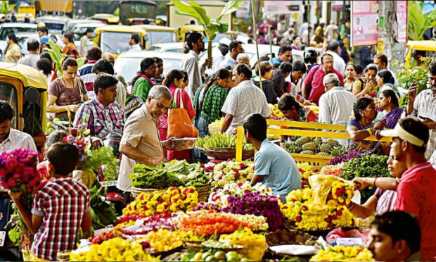 ವಿಘ್ನ ವಿನಾಶಕನ ಆಗಮನಕ್ಕೆ ಕ್ಷಣಗಣನೆ-ಭರ್ಜರಿ ವ್ಯಾಪಾರ