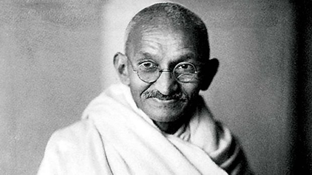 871906-gandhimahatma-030718