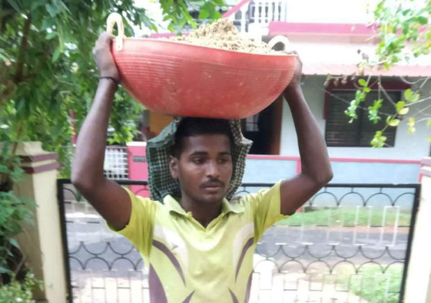 ಮುಗಿಯಿತು ಸ್ವಾಭಿಮಾನಿ ವಿದ್ಯಾರ್ಥಿಯ “ಕೂಲಿ ಬದುಕು’