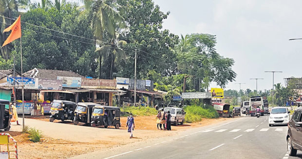 ಹೆಮ್ಮಾಡಿ-ತಲ್ಲೂರು: ಬಸ್‌ ನಿಲ್ದಾಣ, ಸರ್ವೀಸ್‌ ರಸ್ತೆಗೆ ಬೇಡಿಕೆ