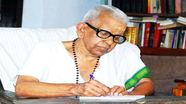 poet Akkitham Achuthan Namboothiri passed away