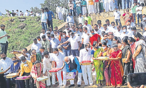 ಶಾಂತಿಸಾಗರ ಅಭಿವೃದ್ಧಿಗೆ ಬದ್ಧ: ಸಿದ್ದೇಶ್ವರ್‌