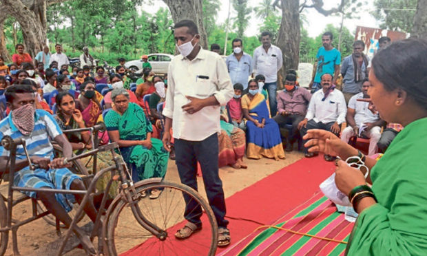 ಡಿಸಿಸಿ ಬ್ಯಾಂಕ್‌ನಿಂದ ಬಡವರಿಗೆ ಬಡ್ಡಿ ರಹಿತ ಸಾಲ: ಶಾಸಕಿ