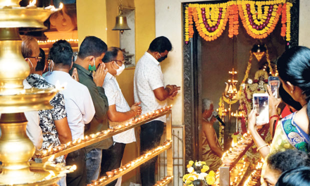 ದೀಪವು ಲೌಕಿಕ-ಅಲೌಕಿಕ ಸಂಬಂಧಗಳ ಕೊಂಡಿ: ಸಾತಿಂಜ ಜನಾರ್ದನ್‌ ಭಟ್‌