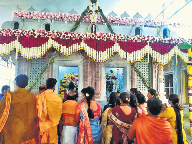 ಪೇಜಾವರ ಶ್ರೀ ವಿಶ್ವೇಶತೀರ್ಥರ ವೃಂದಾವನ ಪ್ರತಿಷ್ಠೆ