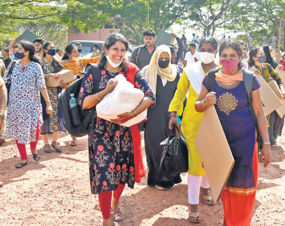 ಇಂದು ಮತ ಚಲಾಯಿಸಿ ಗ್ರಾಮ ರಾಜ್ಯ ಬಲಪಡಿಸಿ