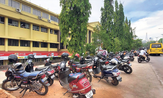 ಪಾಲಿಕೆ-ಪೊಲೀಸರ ಸಮನ್ವಯ ಕೊರತೆಯೇ ಸಮಸ್ಯೆಗೆ ಕಾರಣ