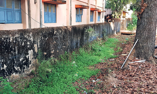 ಪರಿಹಾರ ಕಾಣದ ಬಿಸಿಎಂ ಹಾಸ್ಟೆಲ್‌ ಅವ್ಯವಸ್ಥೆ!