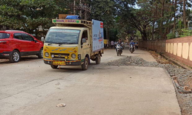 ಸಿಆರ್‌ಎಫ್‌ ರಸ್ತೆಗಳ ಅಧ್ವಾನ