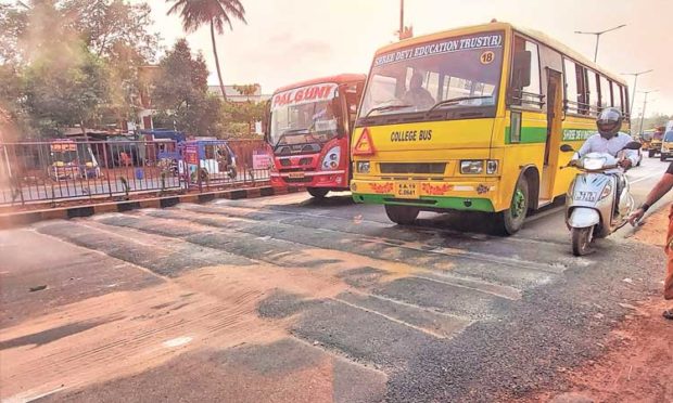 ಪಾದುವ ಬಳಿ ಅವೈಜ್ಞಾನಿಕ ಹಂಪ್ಸ್‌; ಅಪಘಾತ ಭೀತಿ