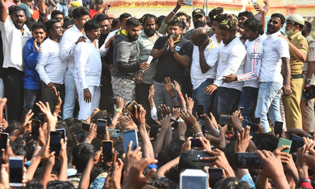 puneeth rajkumar visited to chitradurga