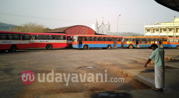 ಸಾರಿಗೆ ನೌಕರರ ಮುಷ್ಕರ – ರಸ್ತೆಗೆ ಇಳಿಯದ ಪುತ್ತೂರು ಕೆಎಸ್‌ಆರ್‌ಟಿಸಿ ಬಸ್‌ಗಳು